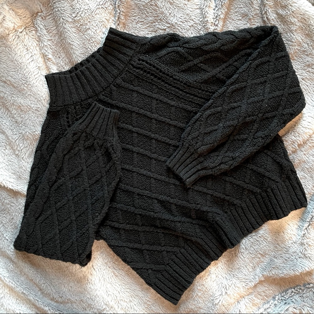 AE Sweater